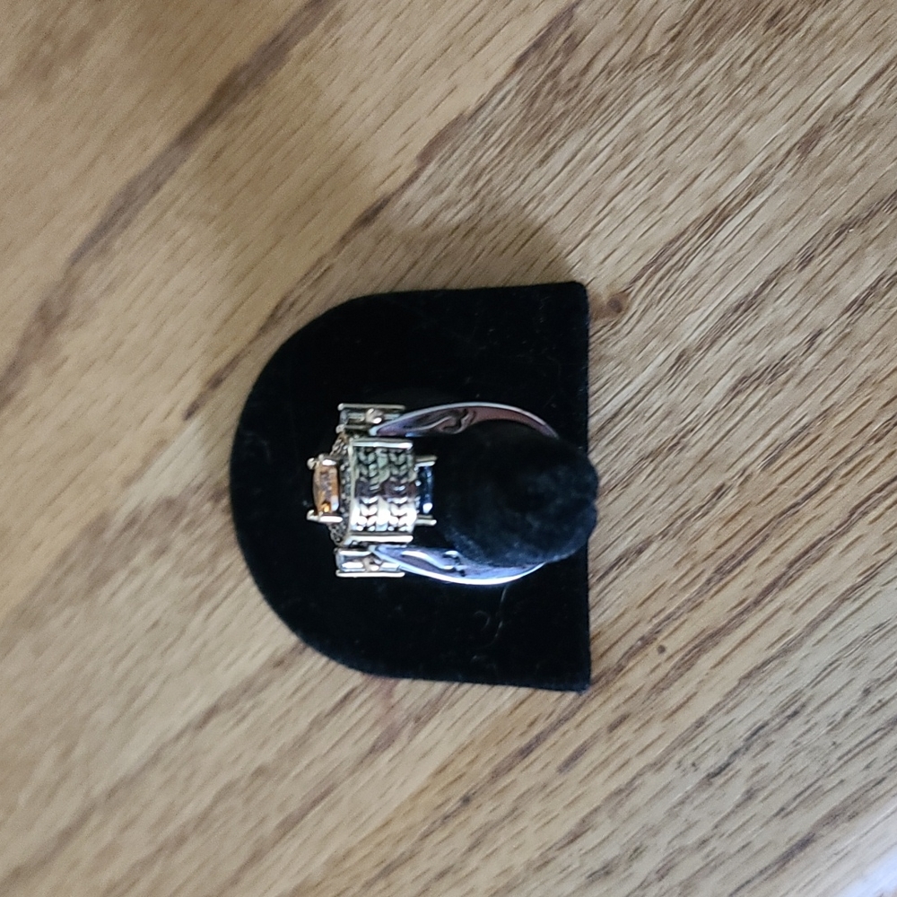 Cocktail Ring - Picture 4 of 4